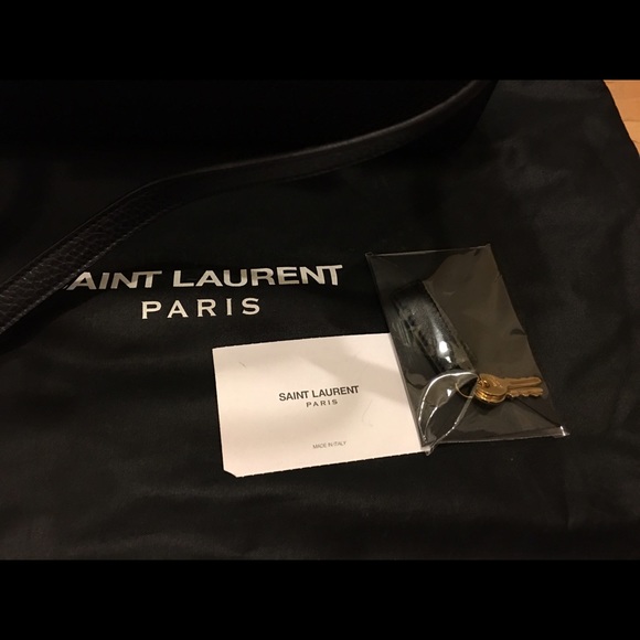 YSL SAC DE JOUR willing to give a good deal - Picture 3 of 3