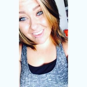 Meet your Posher, Courtney