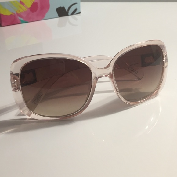 GUESS Sunglasses