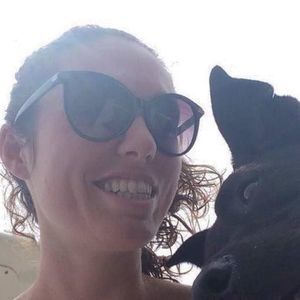 Meet your Posher, Lara