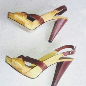 Bakers 6.5 Open Toe Sling Back Heels w Bows