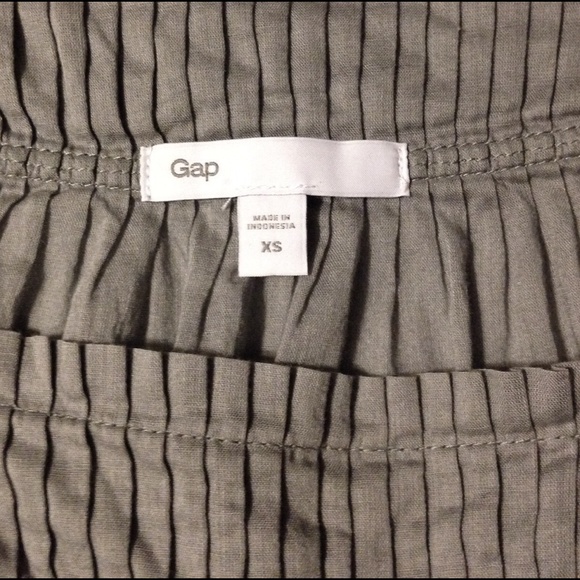 Gap Baby doll blouse - Picture 2 of 2