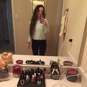 Meet your Posher, Talia