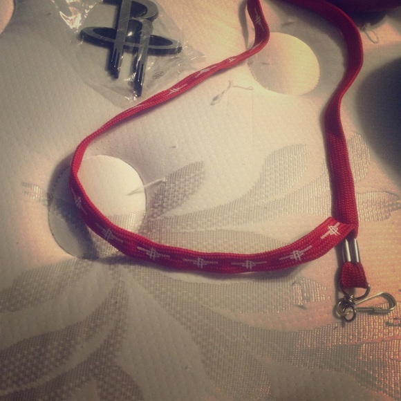 Houston Rockets lanyard and magnet