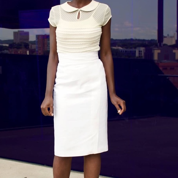Valentino Dresses & Skirts - Valentino Miss V Pencil Skirt Small