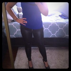 Black Scuba leggings