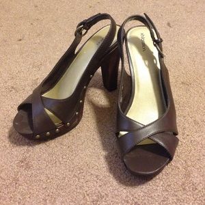 Xhilaration brown heels 🚨*FINAL REDUCTION*🚨