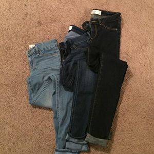 4 Jean Jeggings size 0 Abercrombie and Hollister