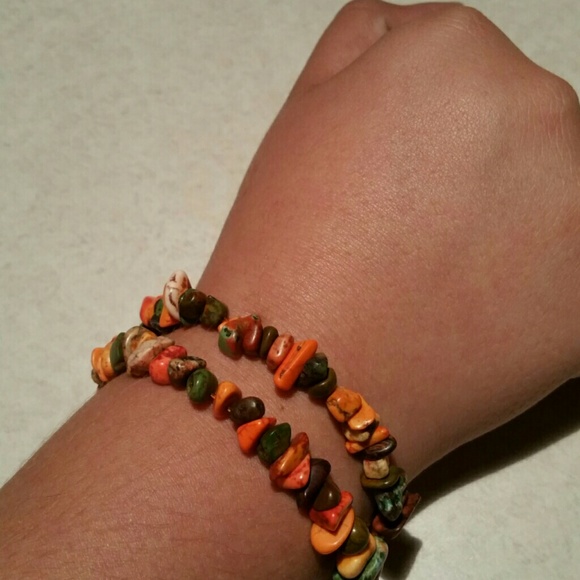 Bracelet and earing set - Picture 2 of 3