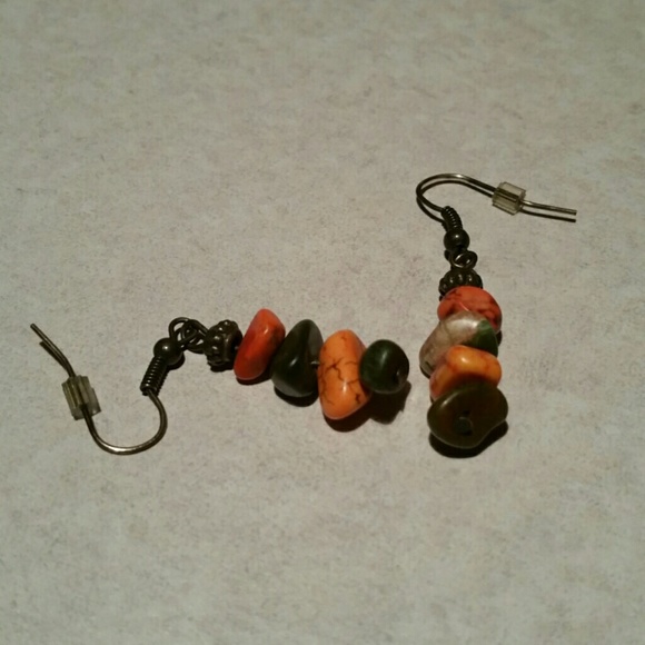 Bracelet and earing set - Picture 3 of 3