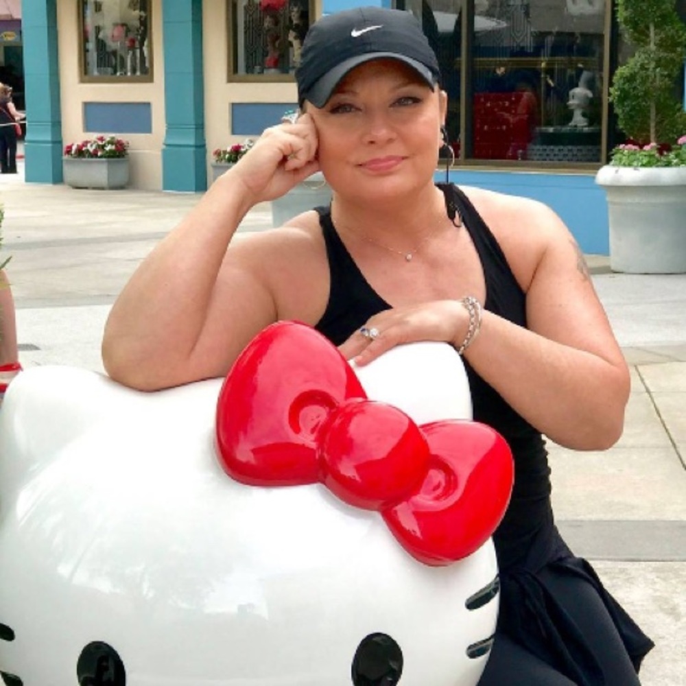 Hi, Meet your Posh Seller/Buyer!!!