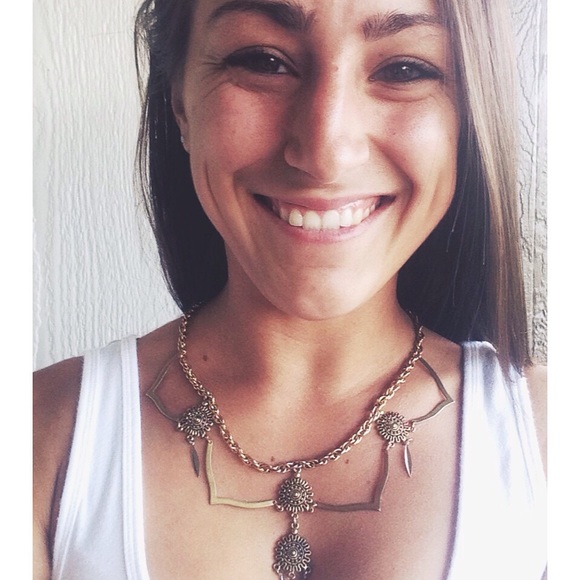 Meet your Posher, Janelle