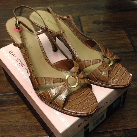 Bandolino Strappy Heels