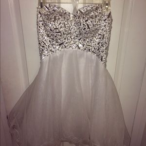 HOMECOMING DRESS