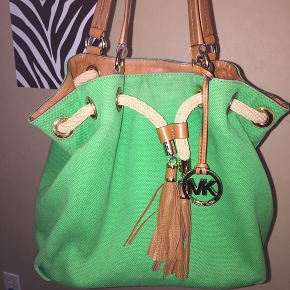 Michael Kors Large Tote - Picture 2 of 4