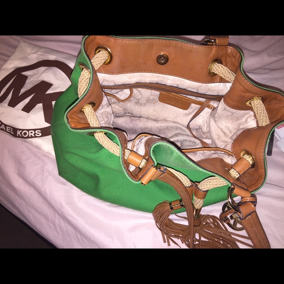 Michael Kors Large Tote - Picture 4 of 4