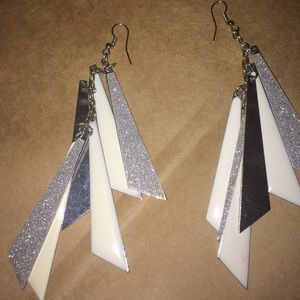 Icings dangling ear rings