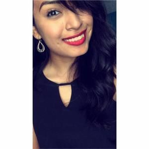 Meet your Posher, Carla