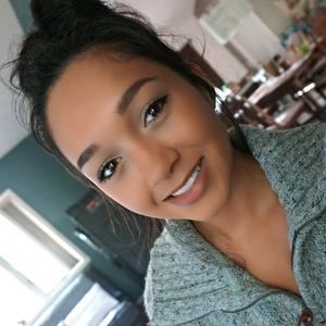 Meet your Posher, Kiana