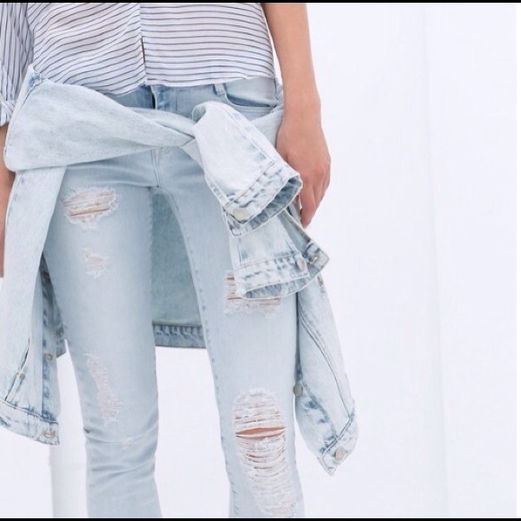 Zara Denim - 💞PM ED SHARE & HPx9💞 ZARA skinny destroyed denim