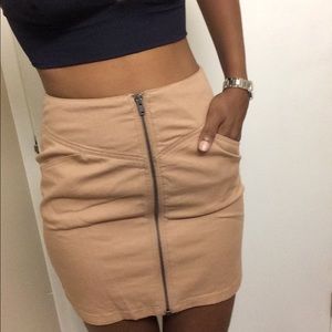 Zipper skirt