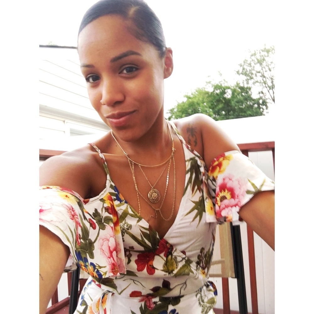 Meet your Posher, Desiree