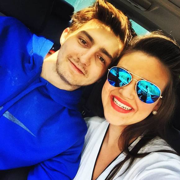 Meet your Posher, Kari ann - Picture 1 of 1