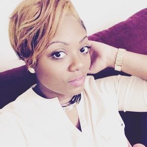 Meet your Posher, Gabrielle