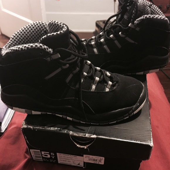 Jordan 10s (grey and black)