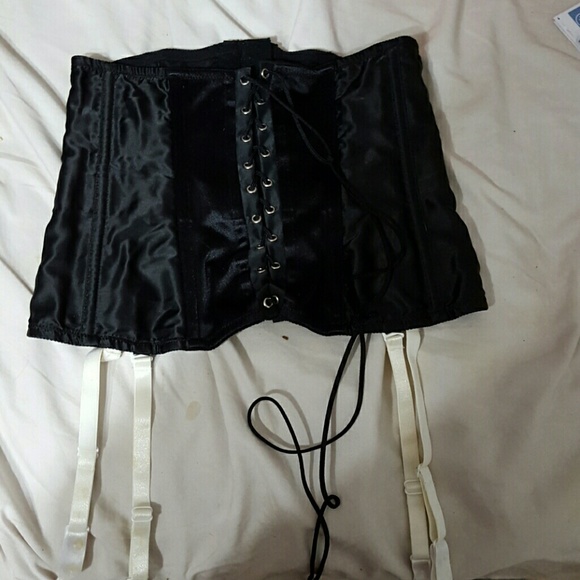 Black waist training belt - Picture 1 of 3