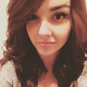 Meet your Posher, Christine