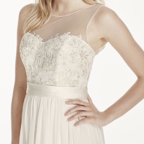 NEW UNALTERED sz4 sheath dress w/veil & petticoat