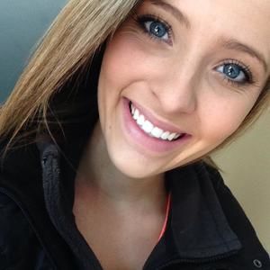 Meet your Posher, Caitlin