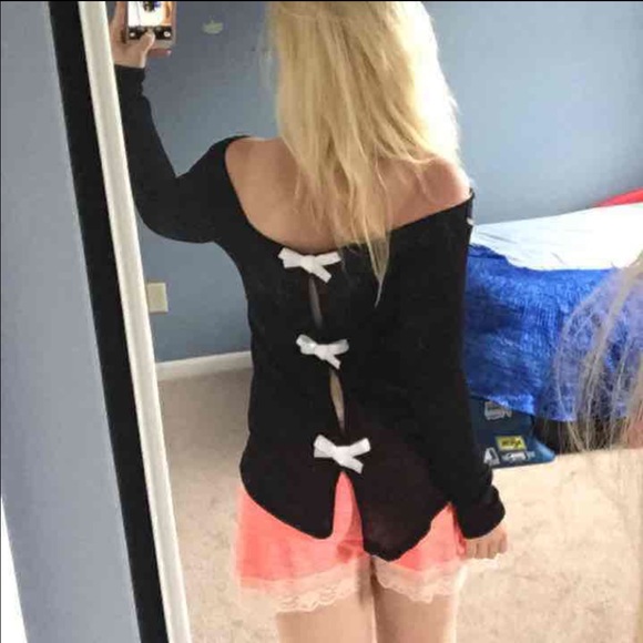 Sexy Beachy Black Open Bow Back Oversized Knit Top