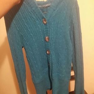 knit blue sweater