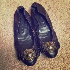 Burberry ballet flat.