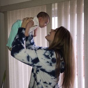 Meet your Posher, Cynthia