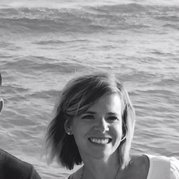 Meet your Posher, Courtney