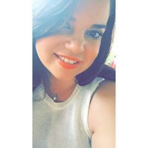 Meet your Posher, Cynthia