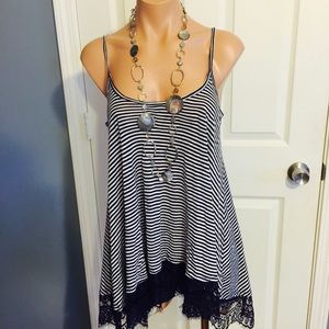 Low Back Coachella Boho Gypsy Lace Trim Tunic M