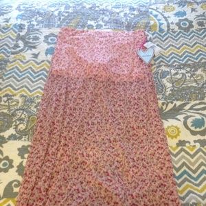 NWT Mimi Chica floral maxi skirt