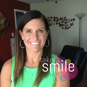 Meet your Posher, Holly