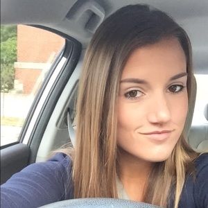 Meet your Posher, Cara