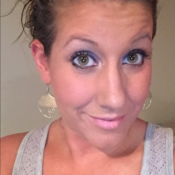 Meet your Posher, Jesica