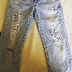 AMERICAN EAGLE jeans!!