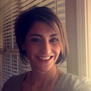 Meet your Posher, Jean