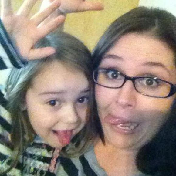 Meet your Posher, Melissa - Picture 1 of 1