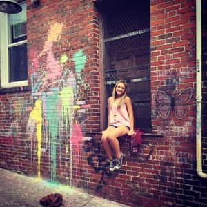 Meet your Posher, Destiny