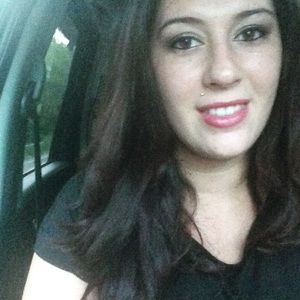 Meet your Posher, Becca