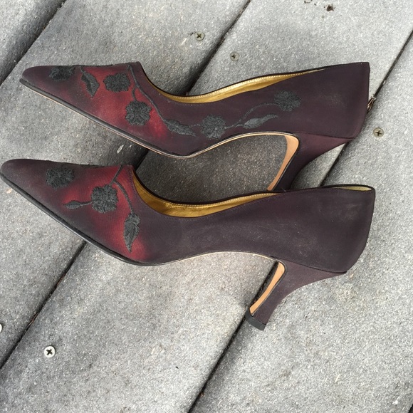 High heels - Picture 3 of 4